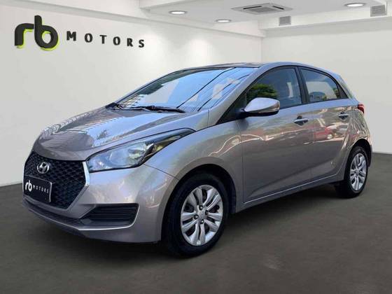 HYUNDAI HB20 1.0 COMFORT 12V FLEX 4P MANUAL